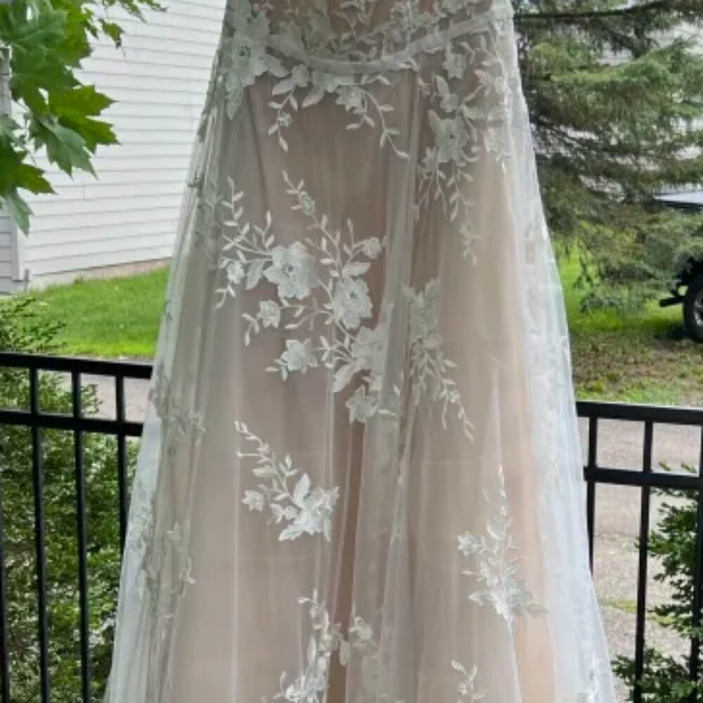 Dinah Wtoo Wedding Dress Ivory/Cream - Picture 4 of 6
